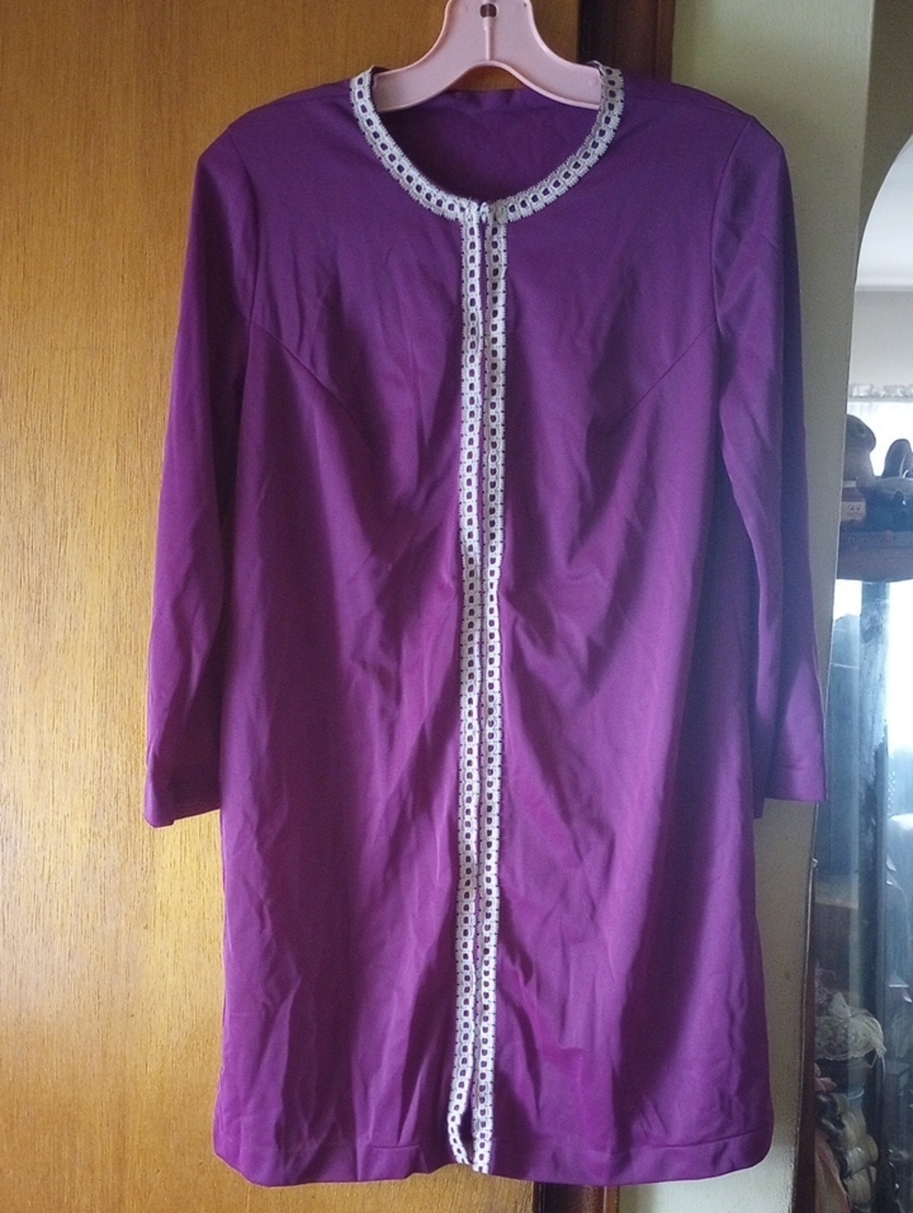 RARE Formfit Rogers Small Vintage Sheer Robe w/ Cream Lace
